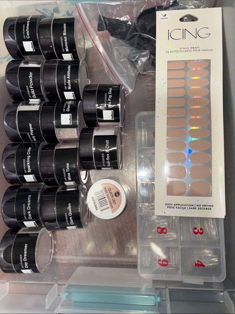 Nailboo Dip Powder Nail Color Set with Neutral Press-On Nails